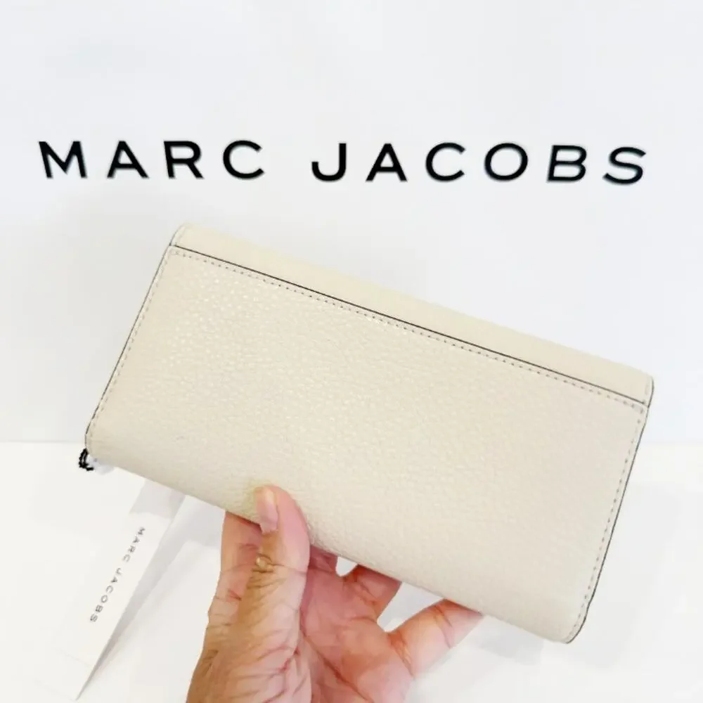 Marc Jacobs pebbled leather